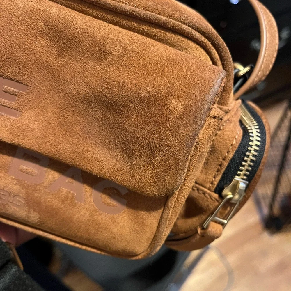 Marc Jacobs The Cargo Bag in Suede - Picture 5 of 14